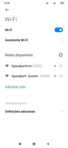 Prima a rede Wi-Fi pretendida.