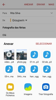 Prima Os Meus Ficheiros e vá até à pasta pretendida.