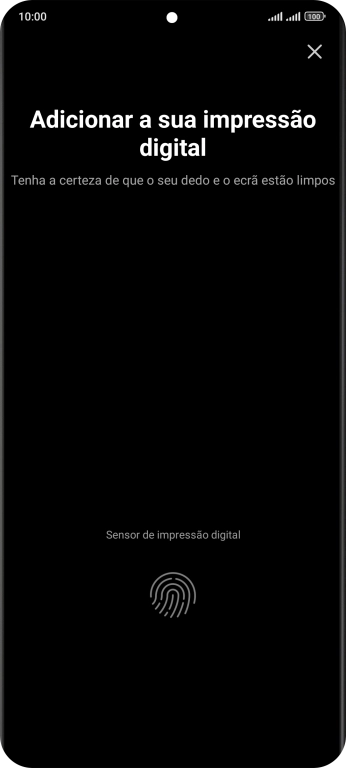 Siga as indicações no ecrã para definir a impressão digital como código de bloqueio.