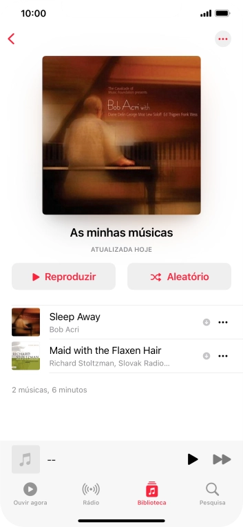 Vá até à categoria ou lista de reprodução pretendida e prima o ficheiro de música pretendido.