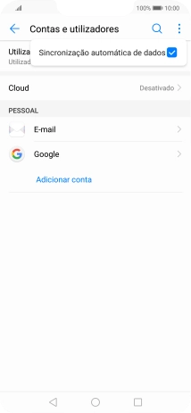 Prima Sincronização automática de dados para ativar ou desativar a função.