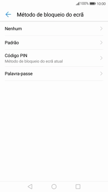 Introduza o código de bloqueio do telefone atual e prima Nenhum.