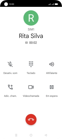 Prima o ícone para terminar a chamada.