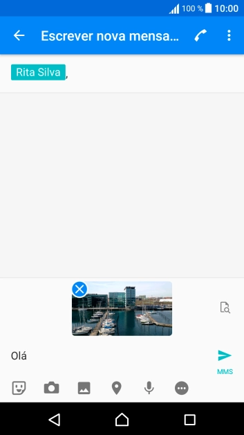 Prima o ícone para enviar quando terminar de escrever a sua mensagem multimédia.