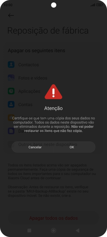 Prima OK. Aguarde um momento enquanto o telefone restabelece as definições originais. Siga as indicações no ecrã para configurar o telefone de modo que este fique pronto a ser utilizado.