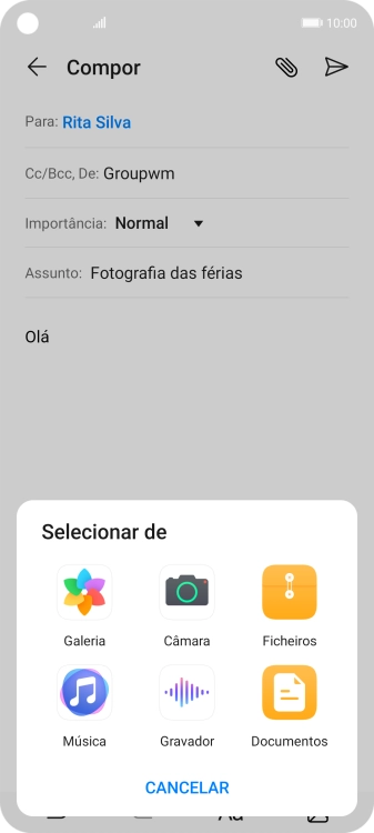 Prima Ficheiros e vá até à pasta pretendida.