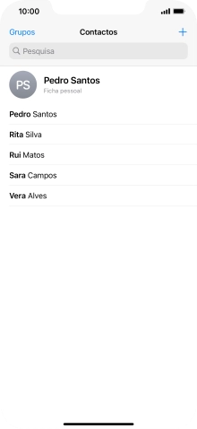 Prima o ícone de novo contacto.