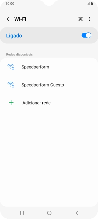 Prima a rede Wi-Fi pretendida.