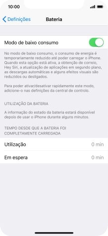 Para voltar ao ecrã inicial, deslize o dedo de baixo para cima a partir da base do ecrã.