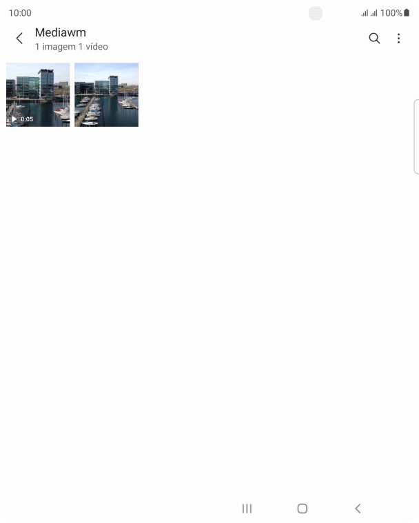 Prima durante um momento uma imagem ou um clipe de vídeo.