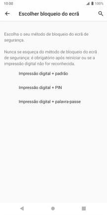 Prima o código de bloqueio do telefone pretendido e siga as indicações no ecrã para estabelecer um código de bloqueio adicional.