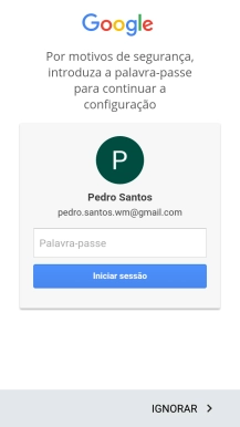 Prima Palavra-passe e introduza a password da sua conta Google.