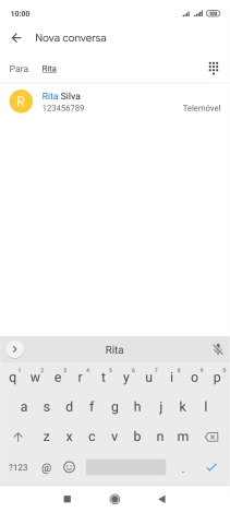 Prima o contacto pretendido.