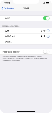 Prima a rede Wi-Fi pretendida e introduza a password da rede Wi-Fi.