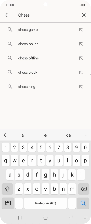 Introduza o nome ou categoria da app pretendida e prima o ícone para pesquisar.
