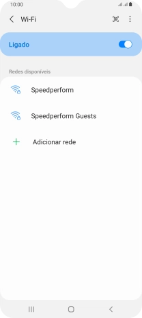 Prima a rede Wi-Fi pretendida.
