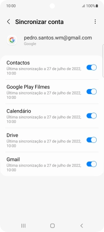 Prima a tecla de início para terminar e voltar ao ecrã inicial.