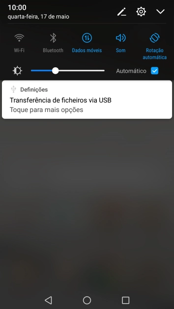 Prima o ícone de ligações.
