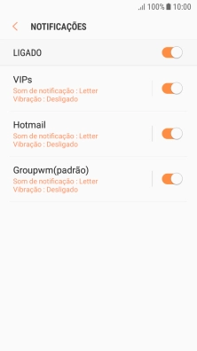 Prima o indicador junto à conta de e-mail pretendida para ativar ou desativar a função.