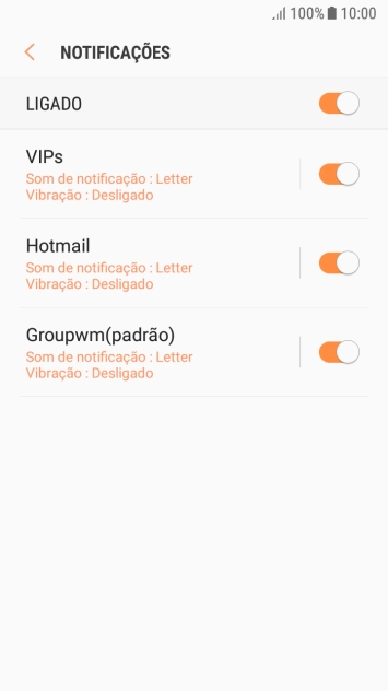 Prima o indicador junto à conta de e-mail pretendida para ativar ou desativar a função.