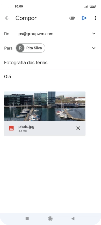 Prima o ícone para enviar quando terminar de escrever o seu e-mail.