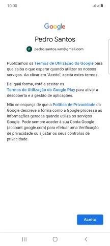 Prima Aceito e siga as indicações no ecrã para escolher as definições da conta Google.