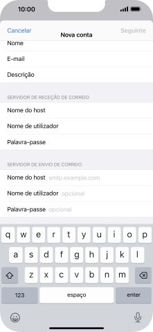 Prima Nome do host e introduza o nome do servidor de envio do fornecedor de e-mail.