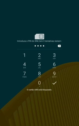 Se necessário, introduza o código PIN e prima o ícone para aceitar.
