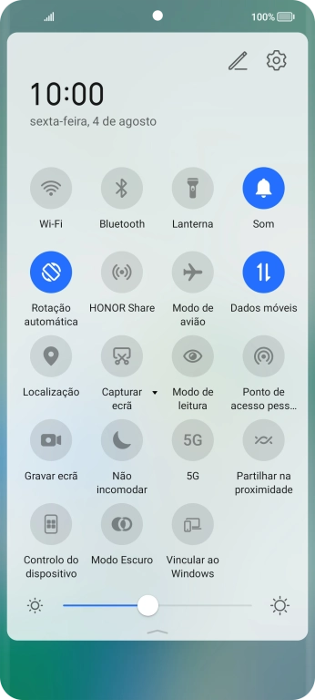 Prima o ícone de dados móveis para ativar ou desativar a função.