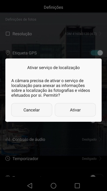 Se ativar a georreferência, prima Ativar.