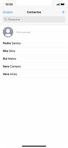 Prima o ícone de novo contacto.