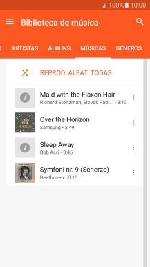 Prima o ficheiro de música pretendido.