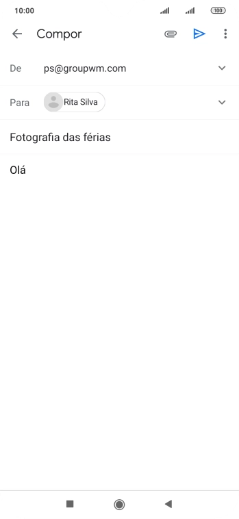 Prima o ícone de anexo.