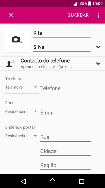 Prima a lista suspensa da lista de contactos.