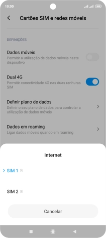 Prima o cartão SIM pretendido.