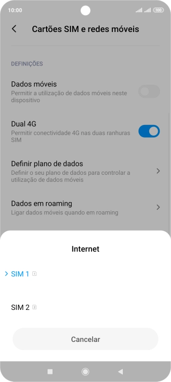 Prima o cartão SIM pretendido.