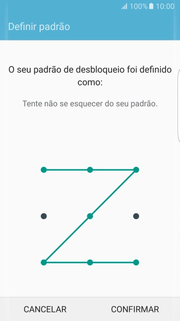 Repita o código de bloqueio do telefone escolhido e prima CONFIRMAR.