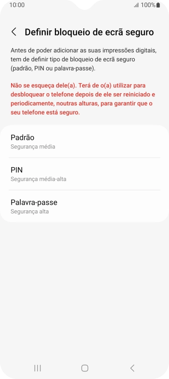 Prima o código de bloqueio do telefone pretendido e siga as indicações no ecrã para estabelecer um código de bloqueio adicional.