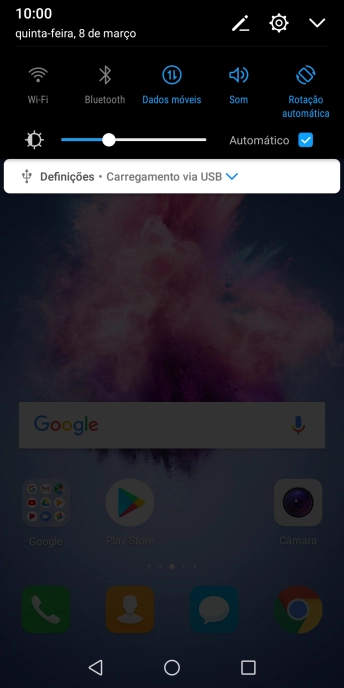Prima o ícone de ligações.