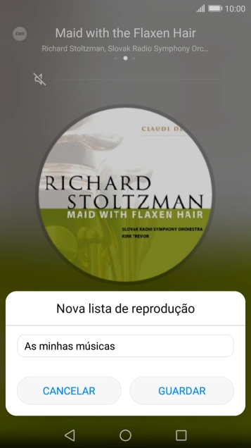 Introduza o nome pretendido para a lista de reprodução e prima GUARDAR.