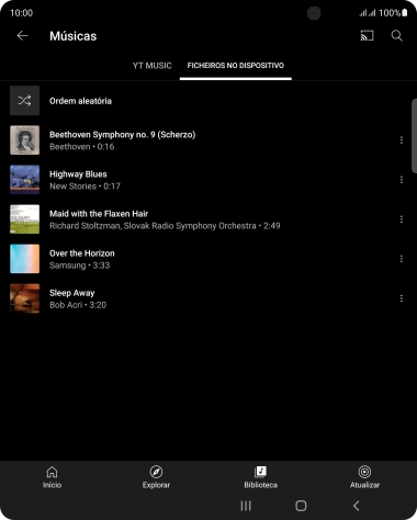 Prima o ficheiro de música pretendido.