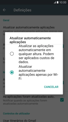 Prima Atualizar automaticamente aplicações apenas por Wi-Fi para ativar a função.