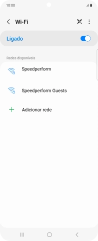 Prima a rede Wi-Fi pretendida.
