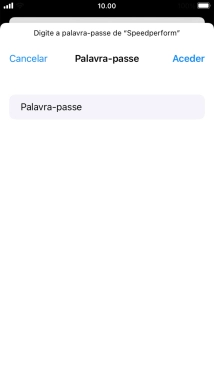 Introduza a password da rede Wi-Fi e prima Aceder.