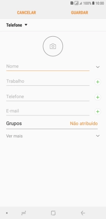 Prima a lista suspensa da lista de contactos.