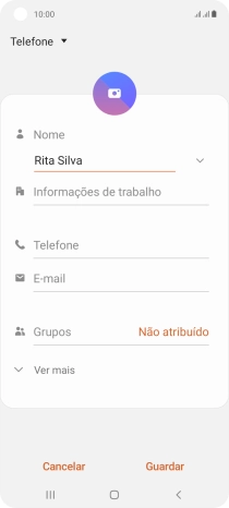 Prima Telefone e introduza o número de telefone pretendido.