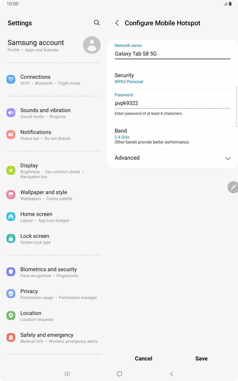 Press the field below 'Network name' and key in the required name.
