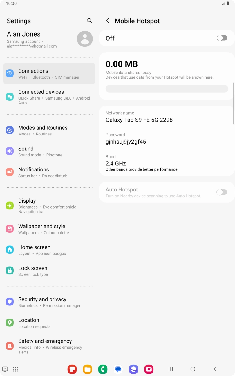 Press the field below 'Network name' and key in the required name. Press the field below 'Network name' and key in the required name.