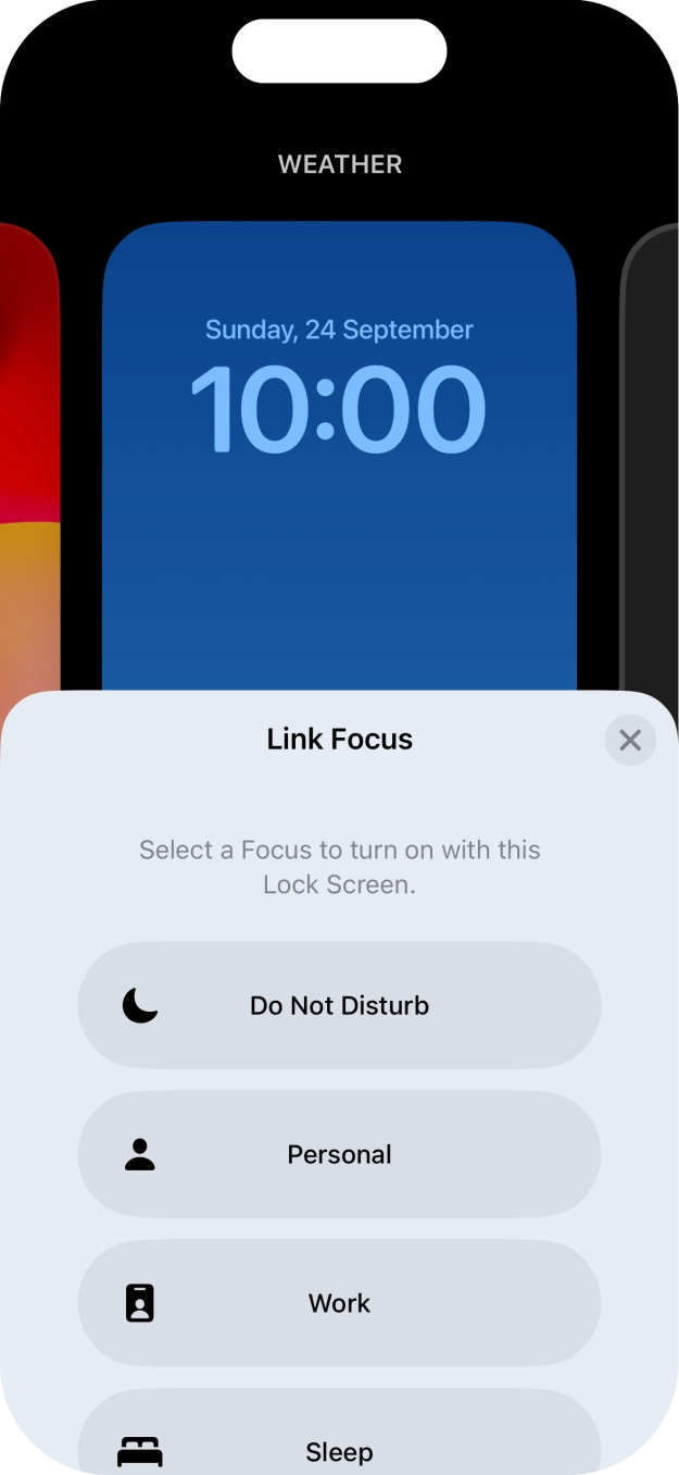 Press the required focus mode.