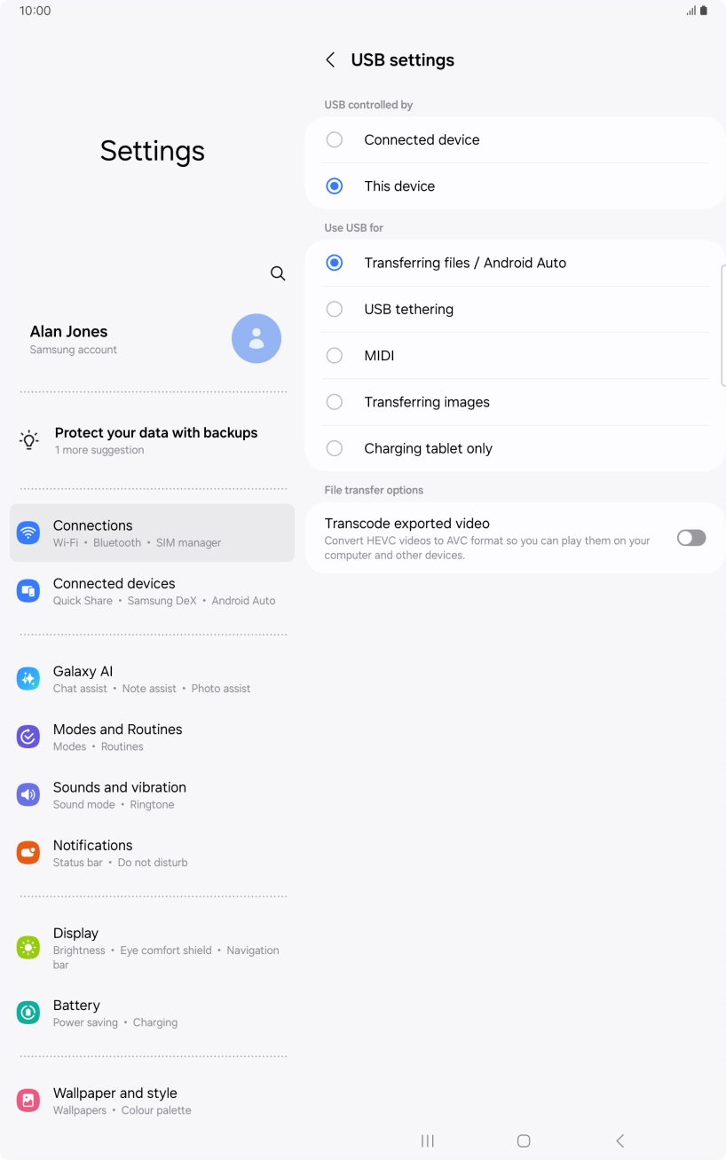 Press Transferring files / Android Auto.